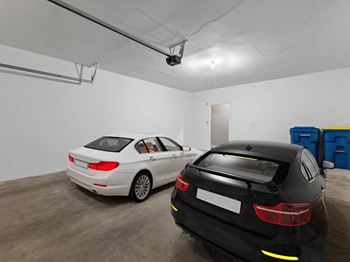 2 Car garage